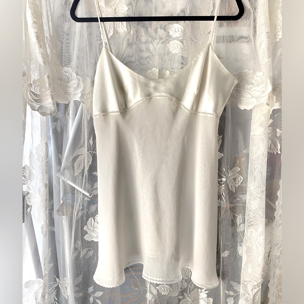 Vintage  Victoria’s Secret White Baby Doll Bridal Lingerie